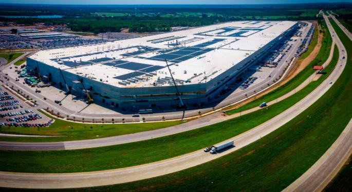 'Tesla Speed:' Senior Exec Says Construction Of Company's New Shanghai Factory Dedicated To Energy Storage Products Is About 45% Complete