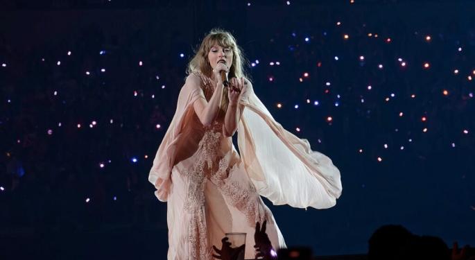 Can Taylor Swift Sue Trump And Win? Legal Experts Remain Divided As Ex-President Stirs Controversy By Sharing Her Deepfakes On TRUTH Social