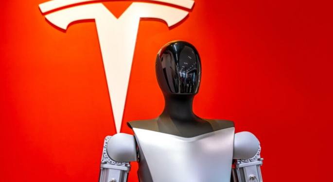 Tesla Recruiting Employees To Train Its Humanoid Bots: Walk 7 Hours Daily For Up To 3X Minimum Wage Mandated By California