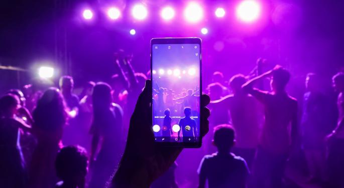 India Overtakes US As Second-Largest Global 5G Smartphone Market