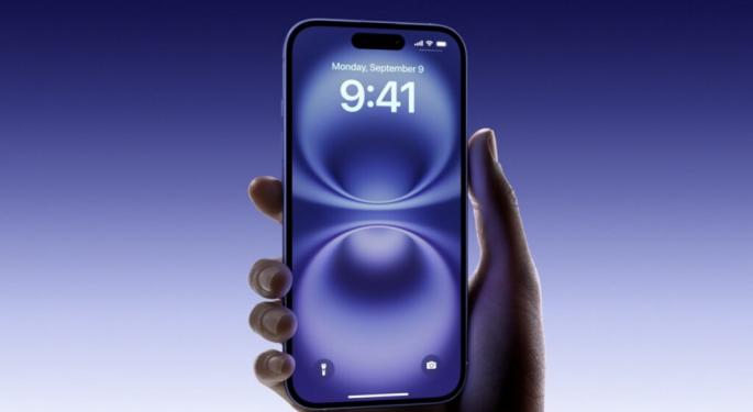What's Going On With Apple Stock Following iPhone 16 Release?