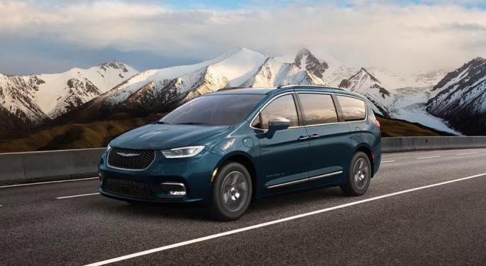 Stellantis Fires Back At US Dealer Council's Allegation Of 'Short-Term Decision-Making:' Carmaker Says 'Public Personal Attacks' Not The Way To Solve Problems