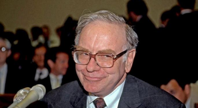 Elon Musk Says Warren Buffett Is Positioning For Kamala Harris Win With His $277B Cash Pile As Pro-Trumper John Paulson Warns Of Equity Market Exit