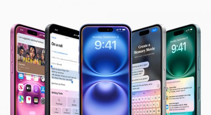 Apple iPhone 16 Pre-Orders Show Possible Low Demand, One Sign Could Point To Company Break With This Employee Rule