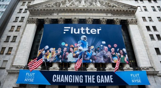Fanduel May See 'Significant Earnings Power' With Growing Duopoly, Sports Betting Market Size: 'Add It To The Bet Slip', Analyst Says
