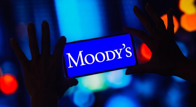 Moody's Sounds Alarm On Widening Deficits, Diverging Credit Risks: What Trump, Harris Can't Ignore