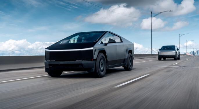 Tesla Cybertruck Starts Receiving Highly Anticipated FSD Software