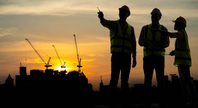 'Pay the Longshoremen,' Says Grant Cardone. Argues The U.S. Has More Than Enough Money To 'Pay The Workers Who Get Our Goods To Us'