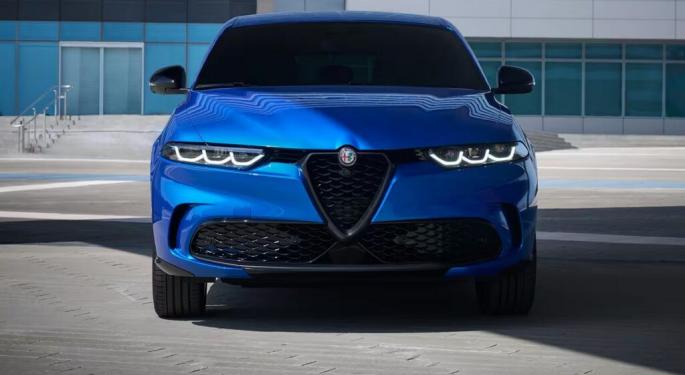 Stellantis Recalls Nearly 21K Plug-In Hybrid SUVs In US Over Concerns Of Brake Pedal Disengaging