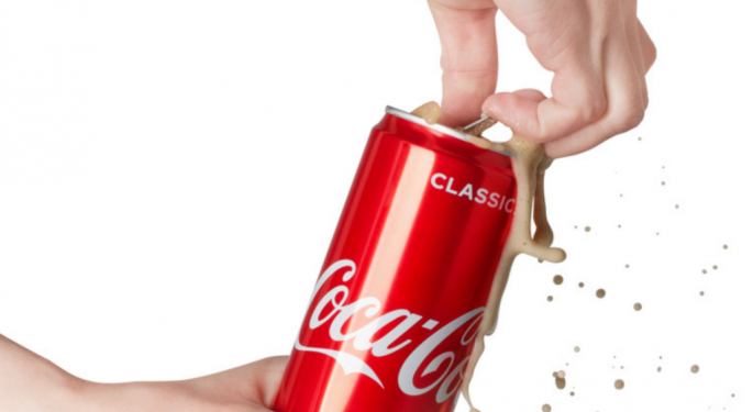 Coca-Cola Q3 Earnings Preview: Can Beverage Giant Keep EPS, Revenue Beat Streaks Alive?