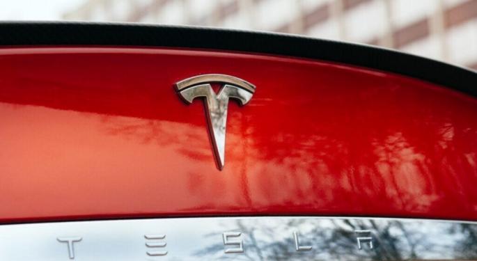 Tesla Q3 Earnings Preview: Musk Has Questions To Answer, Traders 'Need To Buckle Up' For Volatile Stock Moves