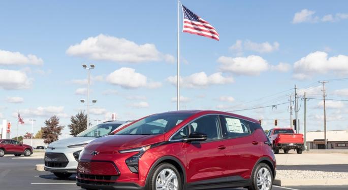 GM Recalls 107 Bolt Electric Vehicles Due To Fire Risks