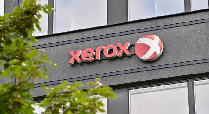 Wall Street's Most Accurate Analysts Spotlight On 3 Tech Stocks With Over 3% Dividend Yields