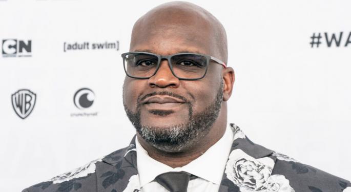 Shaq Buys Out Delivery Team's Van and Car, Leaving Them To Catch An Uber