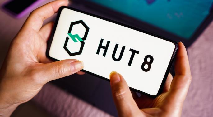 Bitcoin Miner Hut 8 Shares Dip Despite Strong Q3; Analysts Remain Bullish On AI, Crypto Potential