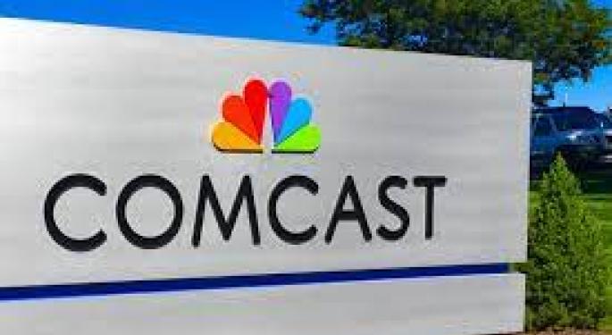 Analyst Green-Lights Comcast Spinoff: How CMCSA's Restructure Plan Could Unlock Significant Shareholder Value