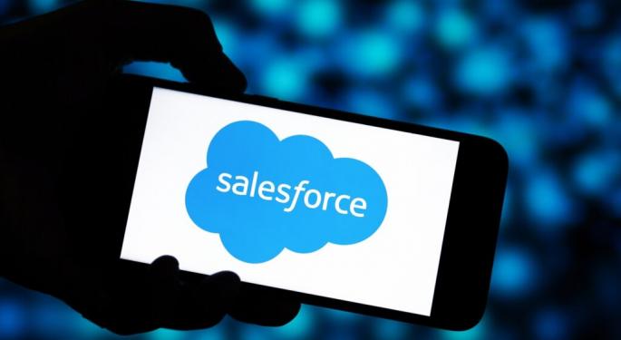Salesforce Analysts Raise Forecasts After Q3 Earnings: 'Leading The Way In Agentic AI Cycle'