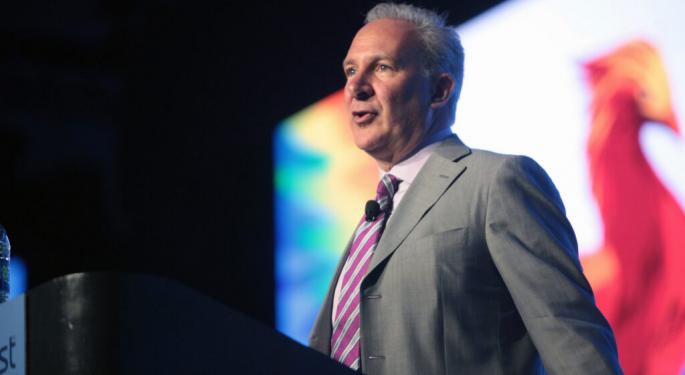 Bitcoin Is No Manhattan Real Estate, Peter Schiff Challenges MicroStrategy's Michael Saylor: 'BTC Doesn't Generate Any Income' CORRECTED