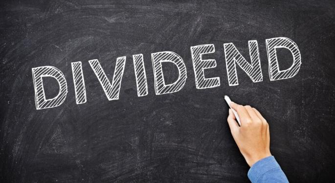 Wall Street's Most Accurate Analysts Weigh In On 3 Energy Stocks With Over 4% Dividend Yields