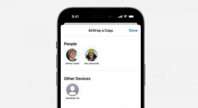 Apple's AirDrop No Longer Secure? Chinese Government Claims To Have Cracked It, Says Report