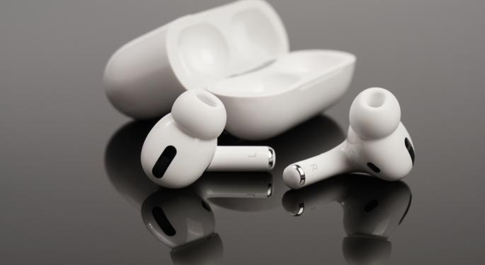 How To Switch AirPods To Another Device With Just Three Taps