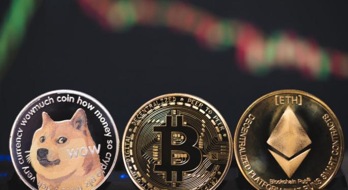 Dogwifhat Shorts Liquidations Soar Amid Price Surge, Diverge From Dogecoin's Trajectory