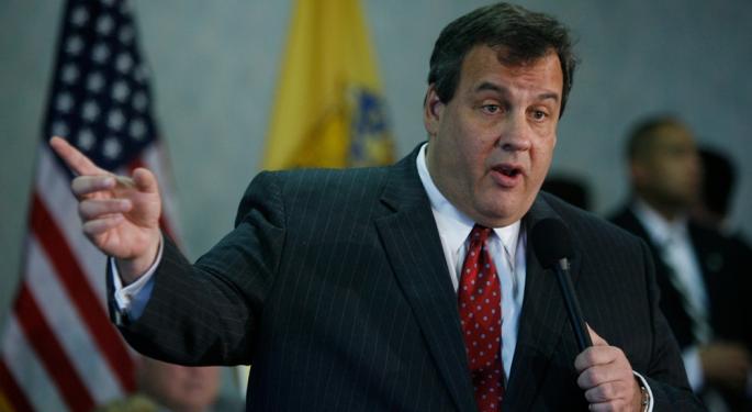 Chris Christie Caught On Hot Mic Firing Shots At Nikki Haley: Trump, Ron DeSantis Agree 'She's Gonna Get Smoked'