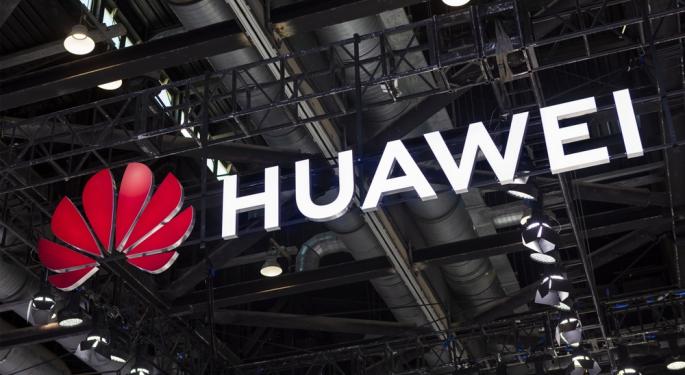 GOP Lawmakers Slam Biden After Trump-Era Exemption Results In Huawei Unveiling Laptop With New Intel AI Chip