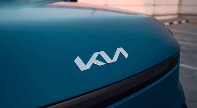 Kia Sweetens The Deal With $5,000 Cash-Back For Popular EV9: Here's How Much New Starting Price Would Be