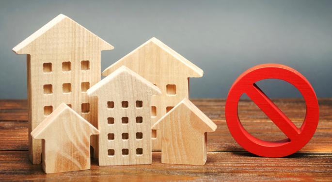 I'm Downsizing For Retirement And Selling My Primary Home For $1 Million — Will I Owe Capital Gains Taxes?