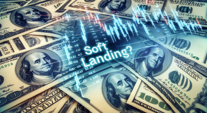 US Economy's Hopes For Soft Landing 'Almost The Most Unlikely Scenario': Apollo's Chief Economist