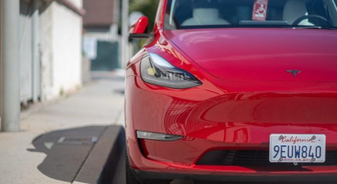How Many Tesla Cars Are Deployed With FSD In America? AI Head Reveals Latest Numbers