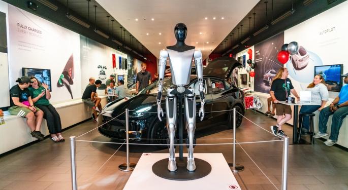 Morgan Stanley Analyst Increasingly Bullish On Elon Musk's Tesla Optimus Venture As Jeff Bezos, Nvidia, Microsoft Pour $675M In FigureAI