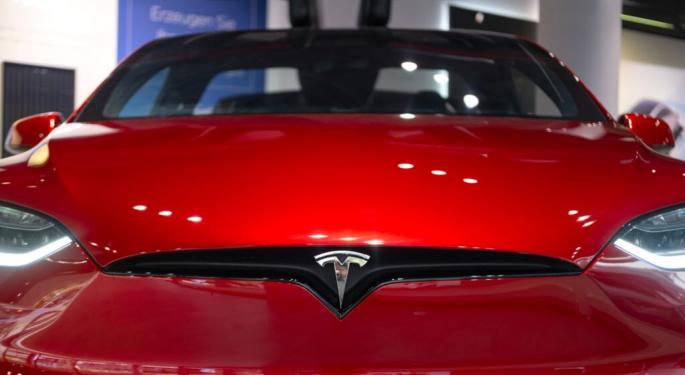 Tesla Increasingly A 'Bet On Autonomy,' Says 'Unabashed And Unrelenting' Autonomy Uber-Bull: Here's Why