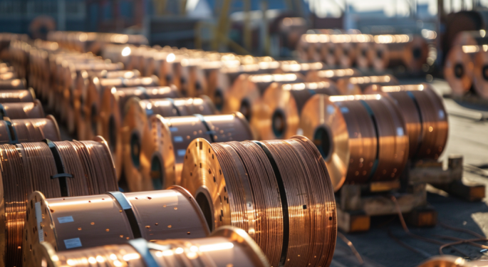 Rising Copper Prices, Portfolio Review Make Underperforming Anglo American Stock A Potential Bargain: Report CORRECTED