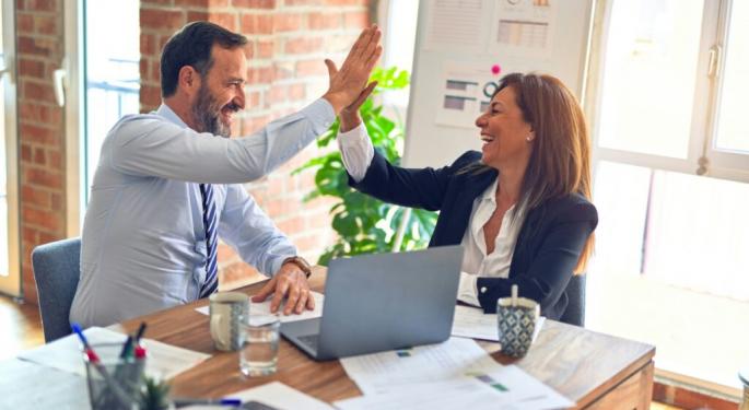 Cannabis Industry Has Created Nearly Half A Million Full-Time Jobs: New Report Reveals Which States Will See Hiring Surge