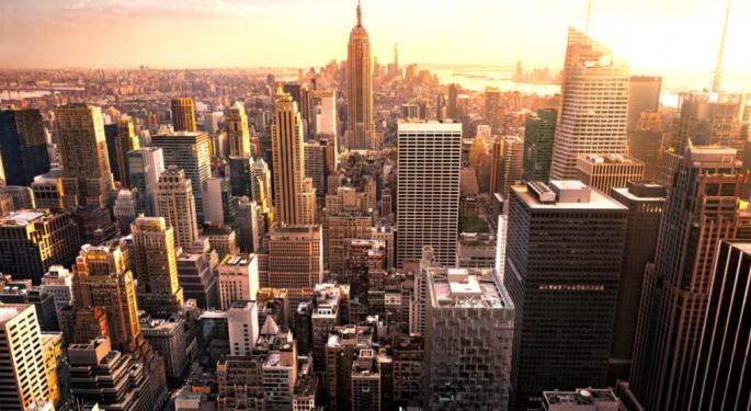 Manhattan Bounces Back: Office Attendance Surpasses National Average As Remote Work Debate Continues