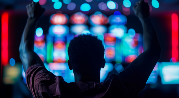 Former NFL Star Hits 13-Leg College Basketball Betting Parlay, Netting $416,000 Profit