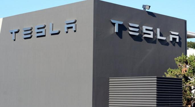 Tesla's Energy Storage Deployments Hit New Highs In Q4 Even As Vehicle Deliveries Disappoint