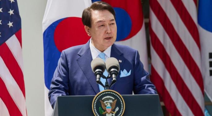 South Korea Cuts Economic Growth Forecast, Impeached President Defies Arrest As Political Turmoil Continues