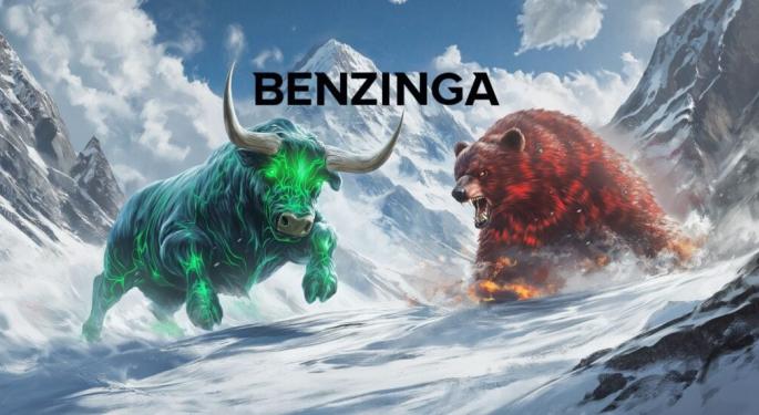 Benzinga Bulls And Bears: Tesla, Netflix, MicroStrategy — And Shiba Inu Strives To Outpace Dogecoin In Crypto