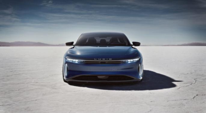 Lucid's Q4 Deliveries Soar To New Highs, Gravity SUV Sets Optimism For Coming Months