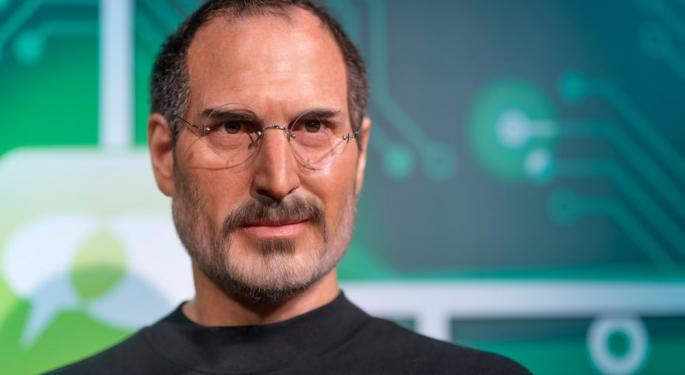 Steve Jobs Dropped The First iPod Prototype In A Fish Tank And It Wasn't To Test If It Was Waterproof
