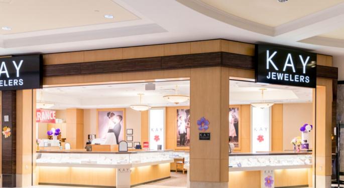 Signet Jewelers Stock No Diamond In The Rough At 52-Week Lows, New Short Report Says 'Business To Suffer Significantly'