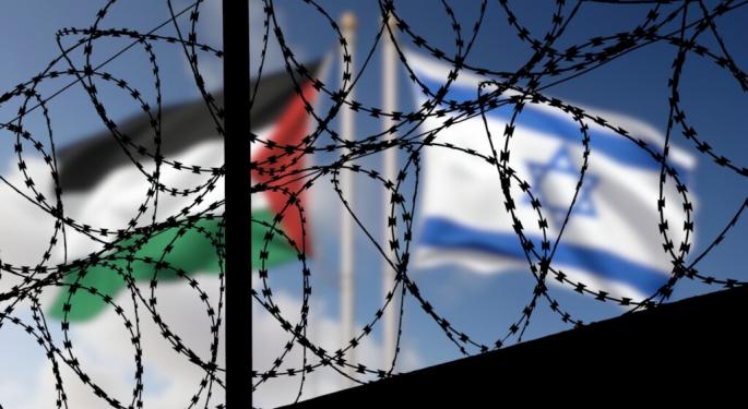 Three Hostages Cross Into Israeli Territory After 471 Days as Ceasefire Begins