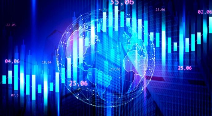 CNH Industrial Analyst Sees 2025 As Pivotal Year For Recovery