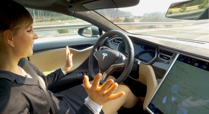 Tesla Investor Ross Gerber Slams FSD On Cybertruck As 'Not Usable,' Says It's 'Not Even In The Same League As Waymo'