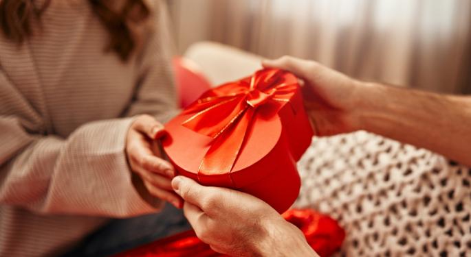 If You Invested $100 In Bitcoin Last Valentine's Day, Today It'd Be Worth More Than What An Average American Spends On Their Significant Other On The Day Of Love