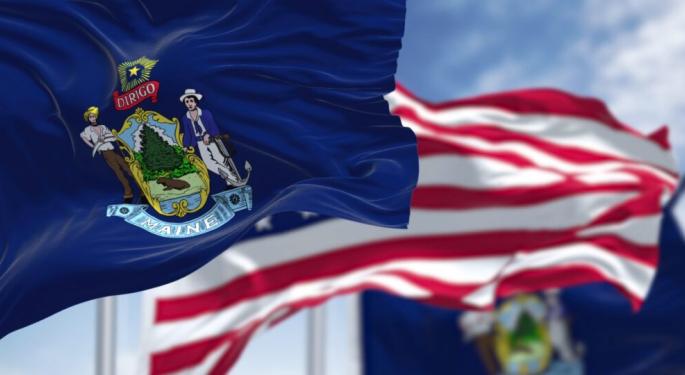 Massive Data Breach Exposes Americans' Financial Details — Names, Card Numbers, PINs and More at Risk