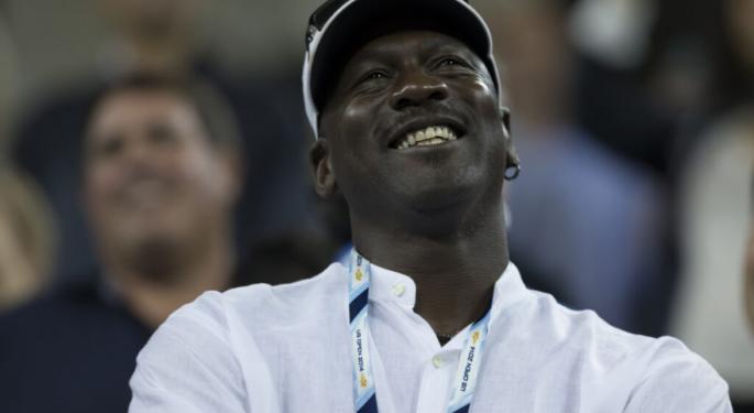 Michael Jordan's Former $9.5 Million Chicago Megamansion Is Now A $230,000/Month Rental As Its New Owner Sells Off Pieces Of The Property